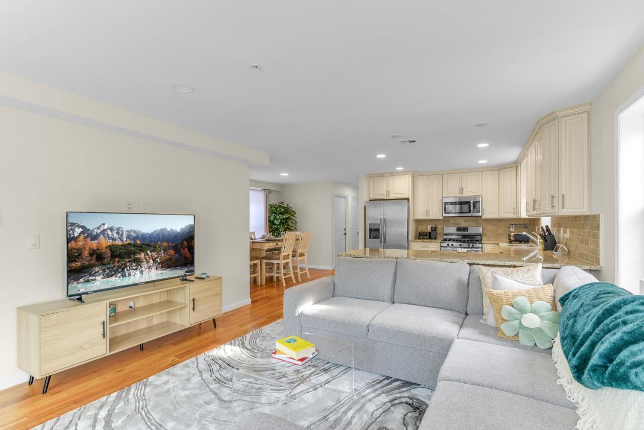 Cozy 3br Apt With Easy Access To Nyc And Seton Hall Apartment Newark